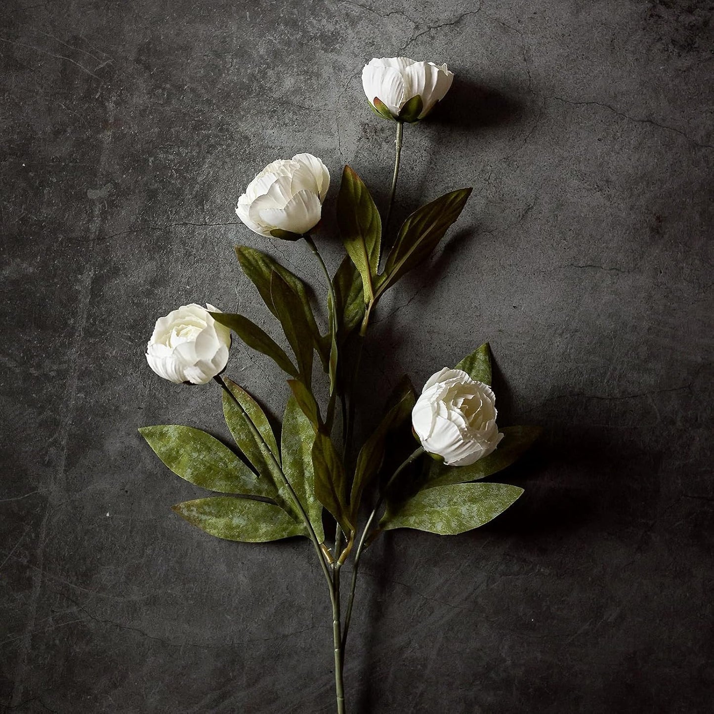 🌸 Elegant Artificial Flower Centerpiece 🌿 – Cozy Home Decor ✨